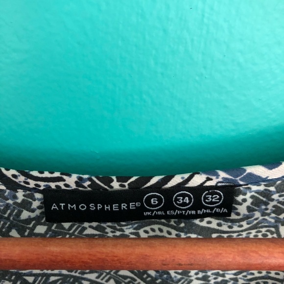 Patterned Blue Blouse/Tank - Picture 2 of 3